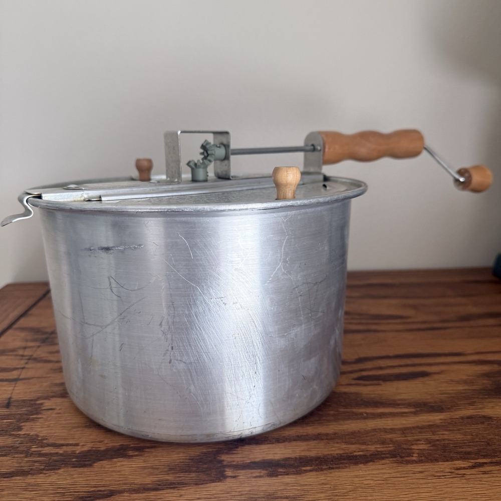 ORIGINAL WHIRLEY POP POPCORN POPPER 6 QUARTS in 3 Minutes, Wabash Valley Farms